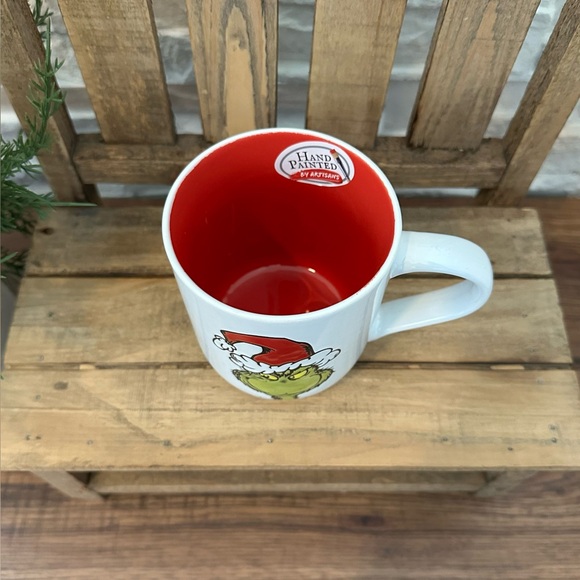 🆕 Grinch Christmas Mug with Santa Hat Double-Sided Mug! - Picture 6 of 9